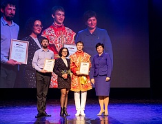 Более сорока одарённых детей получили премию мэра Благовещенска
