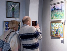  В Благовещенске впервые прошел вечер встречи семей участников СВО и меценатов