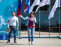 Забег «Я могу» собрал на стадионе «Юность» сотню ребят с ограниченными возможностями здоровья