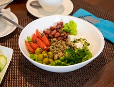 В рамках Всемирного дня здоровья предприятия общепита Благовещенска представили «полезное меню»