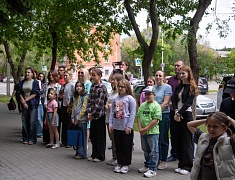 Выставка детских рисунков открылась в музее-мастерской имени Тихомирова в Благовещенске