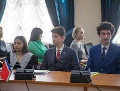 В Благовещенске назвали лучших учеников года