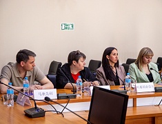 В рамках «АмурЭкспофорума‑2026» представители администрации Благовещенска встретились с делегациями городов Суйхуа, Хэйхэ и района Айхуэй