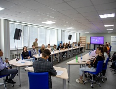 Встреча мэра Олега Имамеева со студентами АмГУ