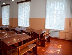 В Алексеевской гимназии вернули исторический облик холлу и кабинету биологии