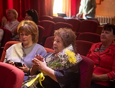 В областном центре знак за «стройку века» получили девять благовещенских ветеранов-бамовцев