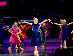 В Благовещенске состоялся международный фестиваль по танцевальному спорту