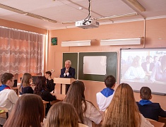 К проекту «Киноуроки в школах России» продолжают присоединяться благовещенские школы