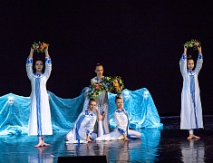 День народного единства в Благовещенске отметили большим патриотическим концертом