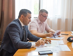 Олег Имамеев собрал оперативное совещание по организации безопасного движения на участке в районе Игнатьевского шоссе – Тепличной