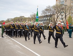 Торжественное прохождение войск в честь Дня Победы