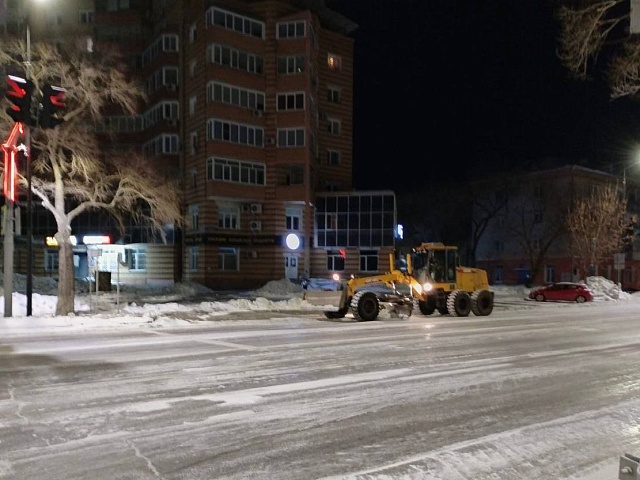 Какими работами по уборке города займутся коммунальщики сегодня?