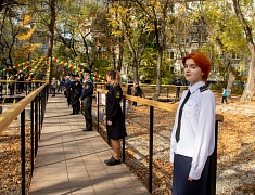 В амурской столице праздничной программой открыли сквер водников