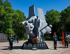 В Благовещенске открыли временный мемориал памяти участников локальных войн и конфликтов