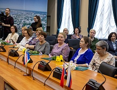  В Благовещенске чествовали работников бытового обслуживания населения