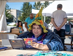 Китайские и русские писатели встретились в Благовещенске на книжном фестивале «Берег»