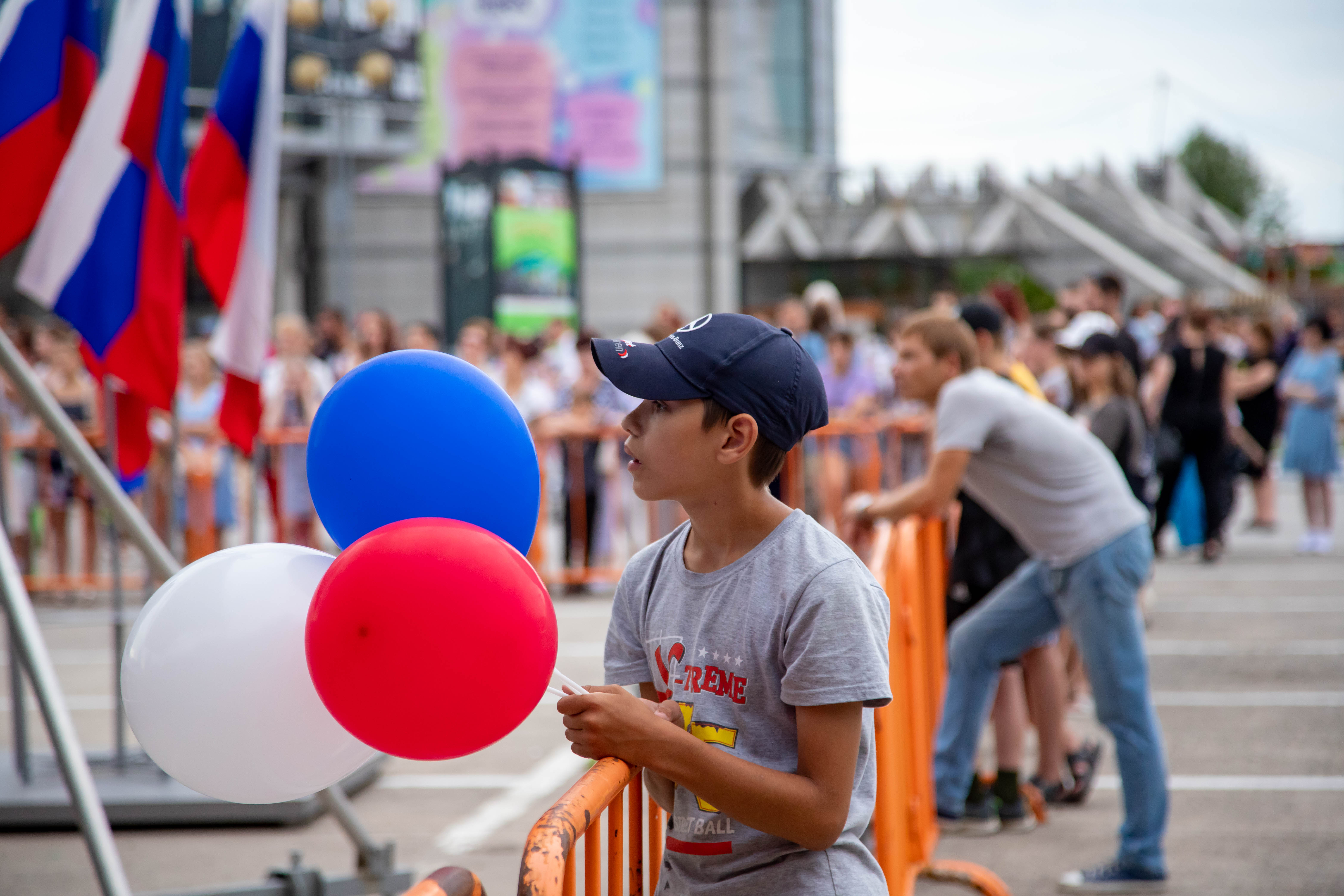 Концерт в поддержку военнослужащих СВО прошёл в Благовещенске