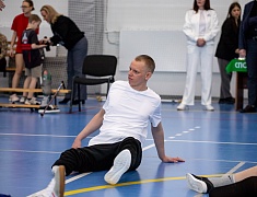 В Благовещенске впервые прошел турнир по волейболу сидя