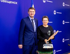 В Благовещенске подвели итоги конкурса на лучшее новогоднее оформление фасадов предприятий торговли и бытового обслуживания