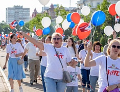 Парад семей прошел на набережной Благовещенска
