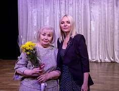 Знаки «50 лет Байкало-Амурской магистрали» вручили благовещенцам