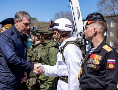 Торжественное прохождение войск Благовещенского гарнизона