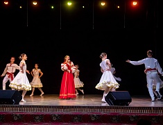 В Благовещенске судебных приставов поздравили с профессиональным праздником 