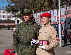В Благовещенске юнармейцы соревнуются в военно-спортивной игре "Победа"