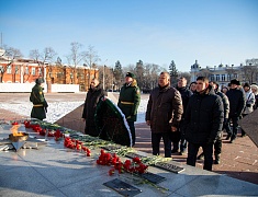 В Благовещенске почтили память погибших во время блокады Ленинграда