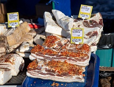 Акция «Покупайте Амурское» порадовала благовещенцев вкусными дегустациями