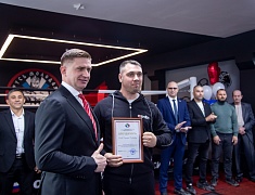 В Благовещенске открыли обновленный зал спортивно-патриотического клуба «Семён»