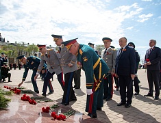 Церемония возложения цветов, посвященная 79-летию Победы в Великой Отечественной войне