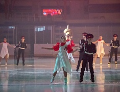 Ледовое шоу «Вальс Победы»