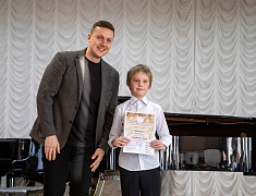 В Благовещенске более 300 юных музыкантов приняли участие в конкурсе имени Марии Кнауф-Каминской