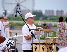 По Благовещенску прошел «Парад семей»