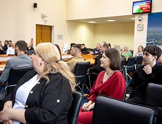 В столице Приамурья чествовали работников сферы бытового обслуживания и ЖКХ