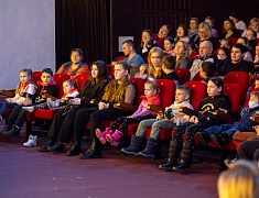 Предновогодний спектакль "Потерянная туфелька"