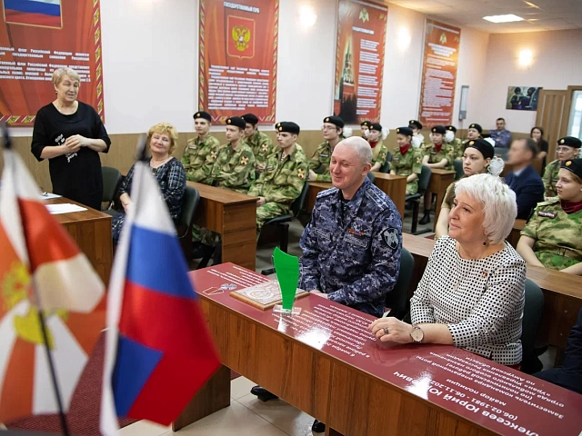 Наставником месяца в Благовещенске стал полковник Виктор Нырков, курирующий классы Росгвардии