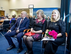  В Благовещенске чествовали работников бытового обслуживания населения