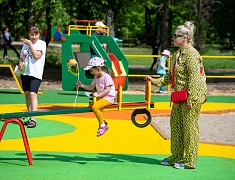 Ещё одну инклюзивную детскую площадку открыли в Благовещенске