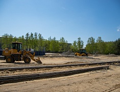 В Моховой Пади строят «умную» спортивную площадку 