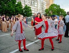 Вместе мы – Россия: праздничный концерт прошел в Благовещенске 