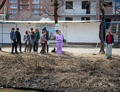Общегородской субботник "Город берегу"