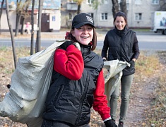 В рамках акции «Город берегу» большой субботник прошел на улице Чайковского