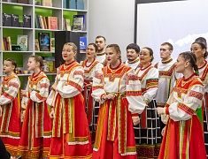 Мэр Благовещенска Олег Имамеев поздравил работников сферы культуры с завершением года