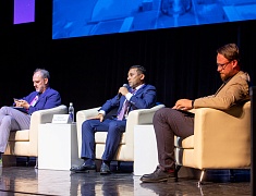 Мэр Олег Имамеев на форуме ProДФО рассказал о перспективах комплексной застройки в Благовещенске