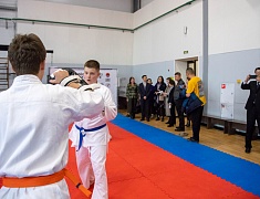 Делегация из Хэйхэ оценила, как развиваются спорт и ЗОЖ в Благовещенске