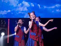 Заместитель мэра Благовещенска поздравил судебных приставов со 160-летием ведомства