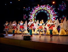  В Благовещенске прошел концерт ко Дню работников бытового обслуживания населения и жилищно-коммунального хозяйства