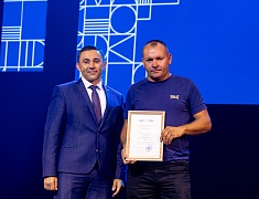 Мэр Благовещенска Олег Имамеев поздравил строителей с профессиональным праздником